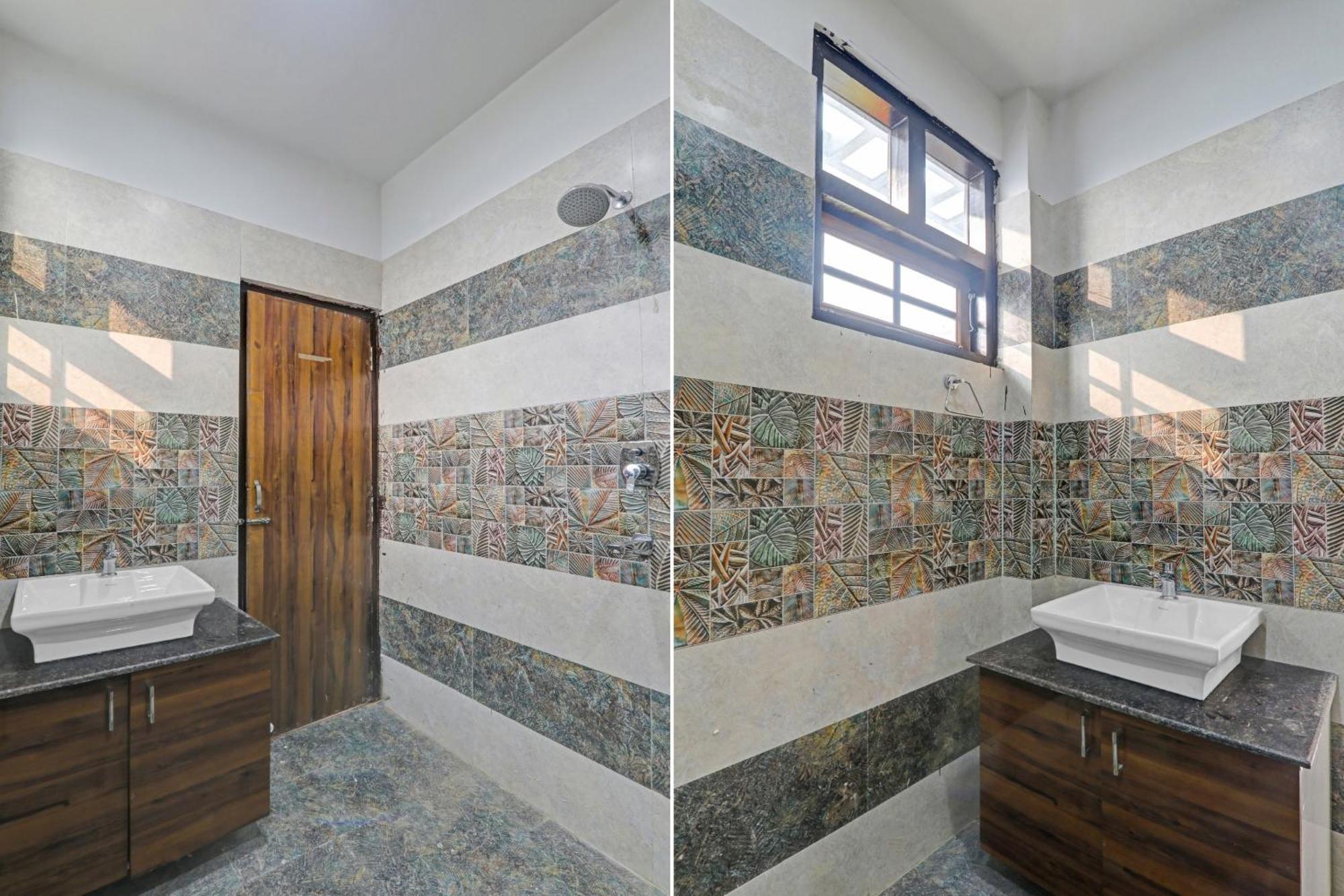 Townhouse Relax Inn Chinhat Extérieur photo